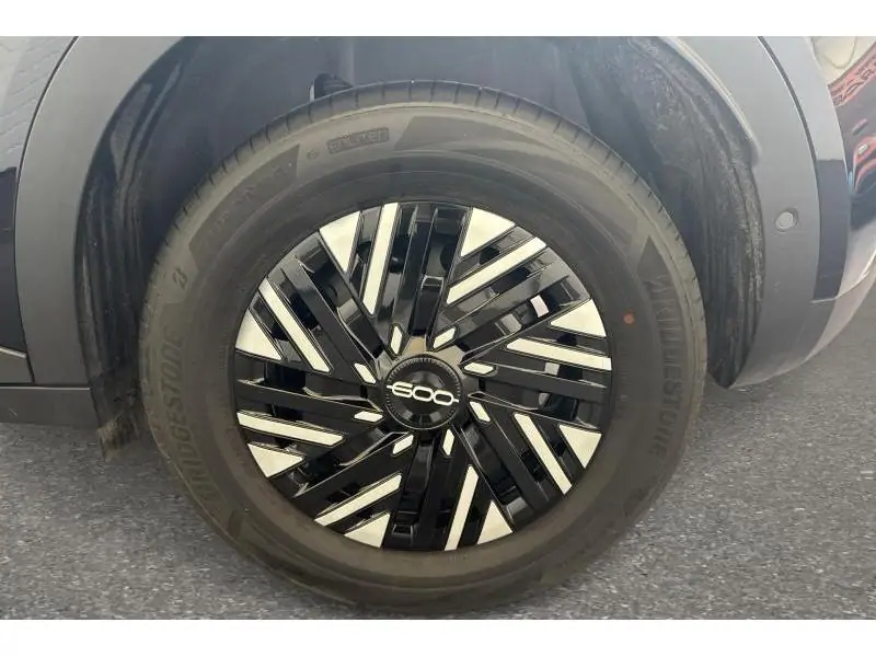 VEHICLE__CONDITION_SERVICE Fiat 600 Hybrid BLACK 20