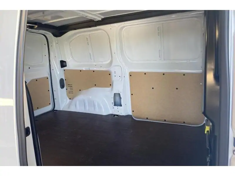 VEHICLE__CONDITION_SERVICE Peugeot Expert STANDARD WHITE 18