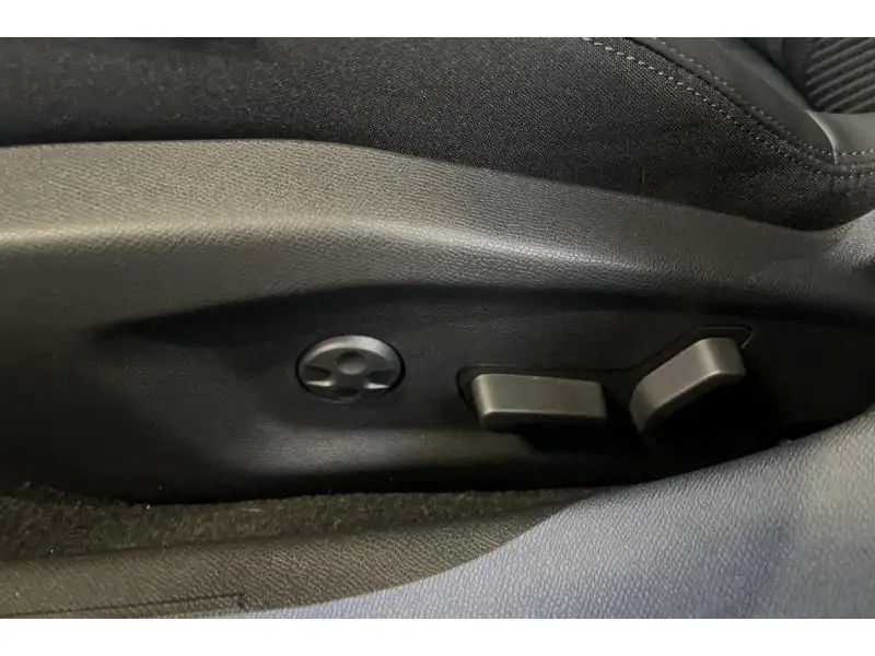 VEHICLE__CONDITION_SERVICE Peugeot 308 SW GT BLUE 21