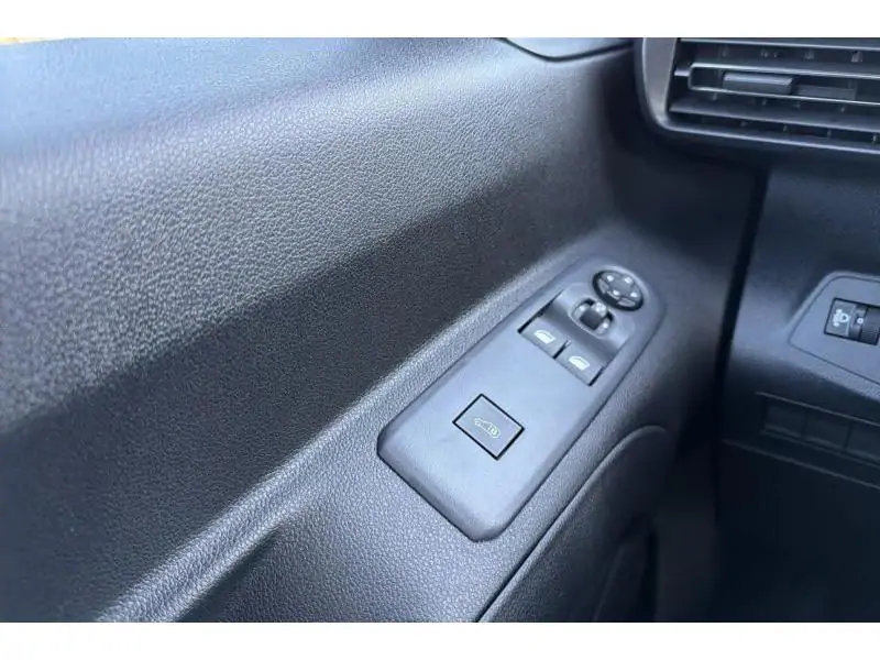 Occasion Opel Combo Cargo BLACK 17