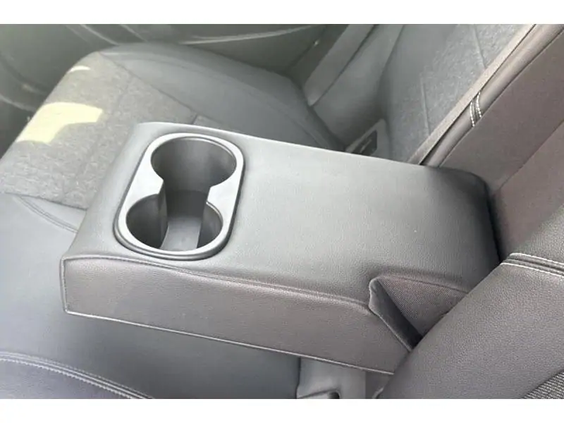 Occasion Toyota Corolla SW Hybrid 1.8 Style e-CVT - 140 pk BLACK 30