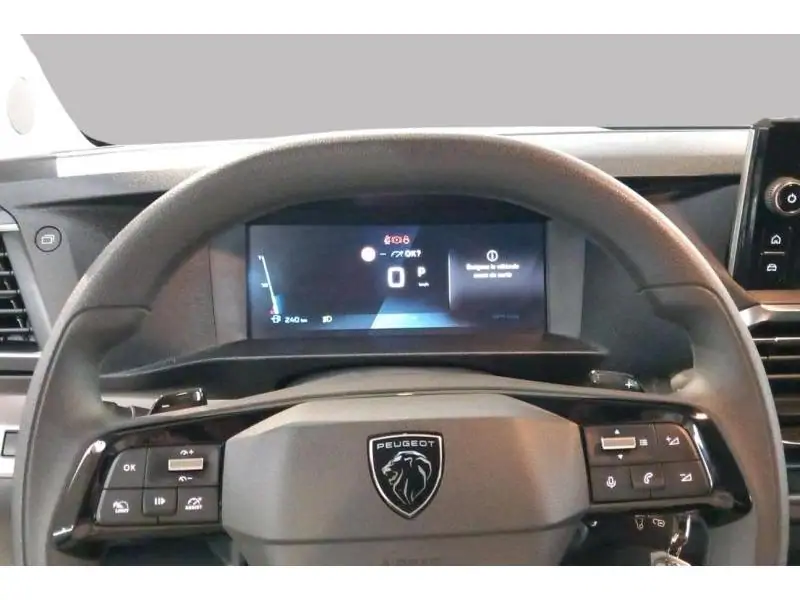 Occasion Peugeot Traveller 8 places GREEN 12