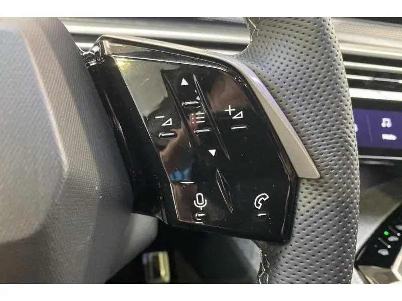 VEHICLE__CONDITION_SERVICE Peugeot 3008 GT GREY 25