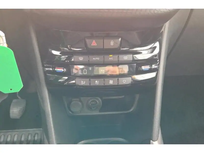 Occasion Peugeot 2008 STYLE GREY 15