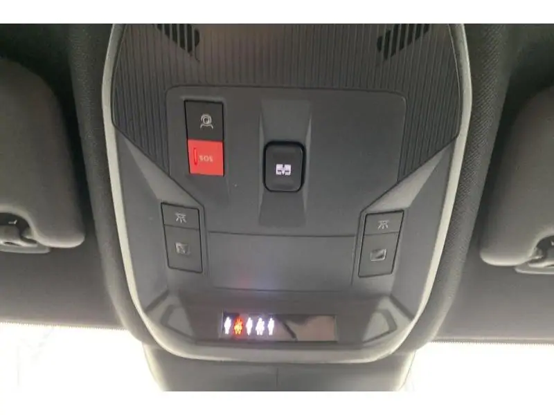 VEHICLE__CONDITION_SERVICE Opel Astra Sports Tourer ULTIMATE* Full - dispo 10/2026 GREEN 41