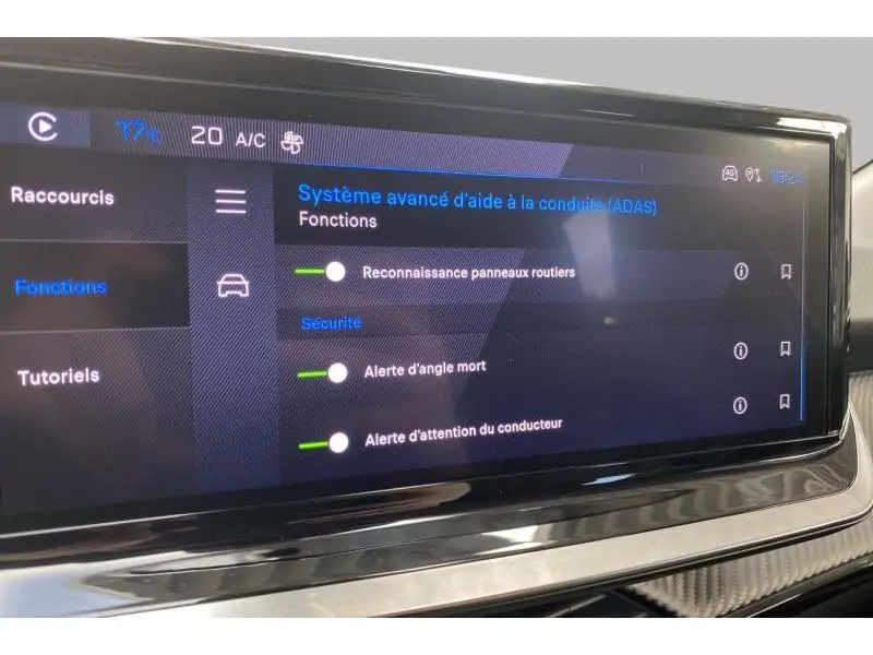 VEHICLE__CONDITION_SERVICE Peugeot 208 ALLURE BLUE 33
