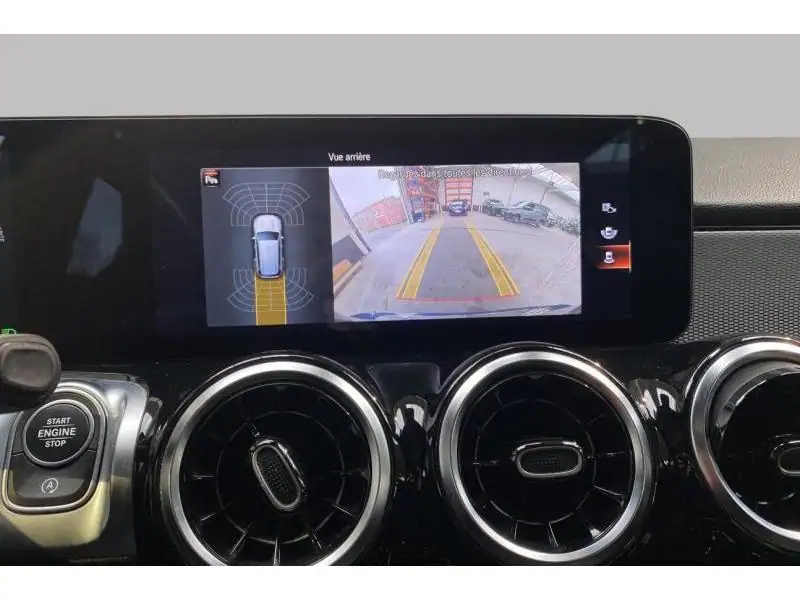 Occasie Mercedes-Benz GLB 200 GLB d BLUE 14