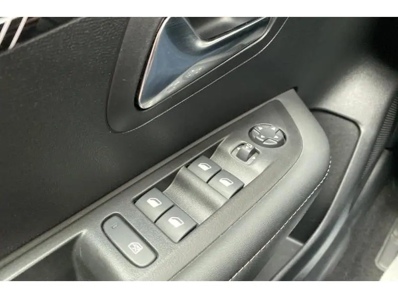 Occasion Peugeot 208 Allure Hybrid GREY 17