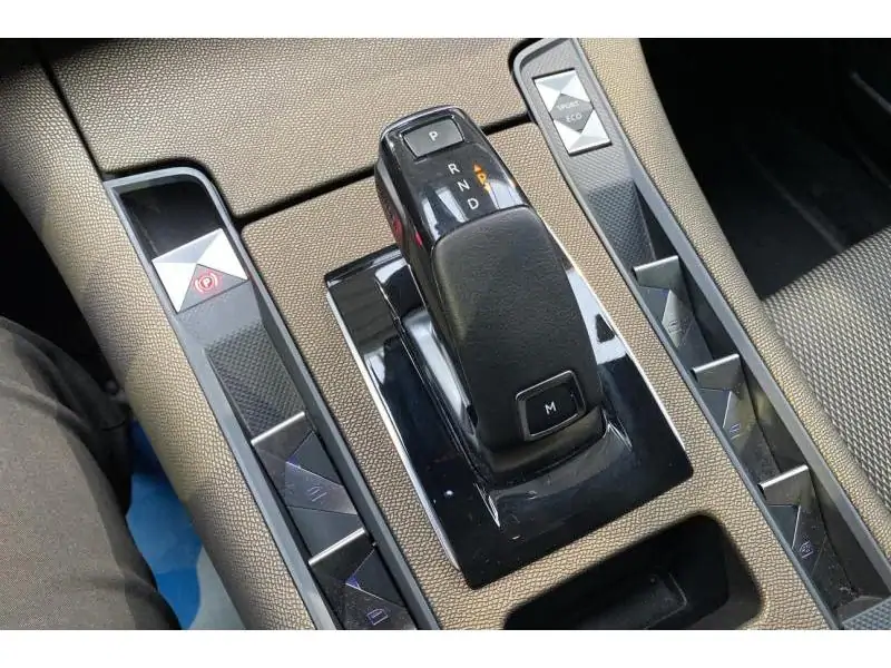 Occasion DS Automobiles DS 7 Crossback 7 Crossback Be Chic GOLD 16