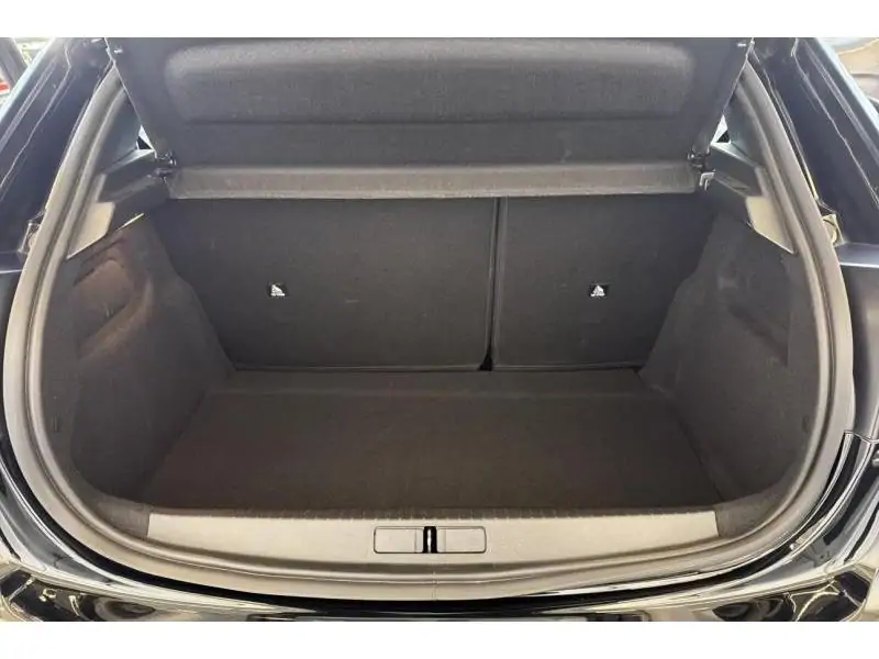 Occasion Peugeot 208 II & e- Style BLACK 19