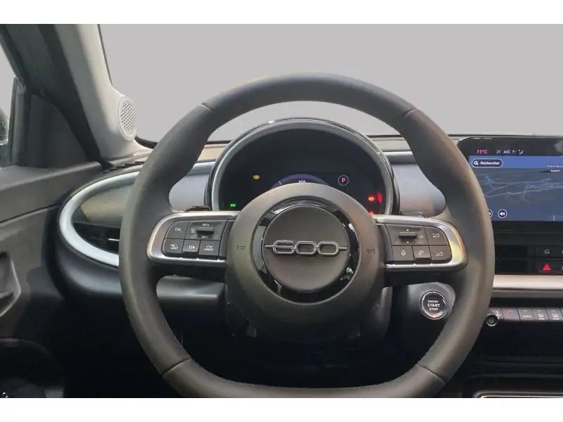 VEHICLE__CONDITION_SERVICE Fiat 600 My24 Hybrid BLUE 12