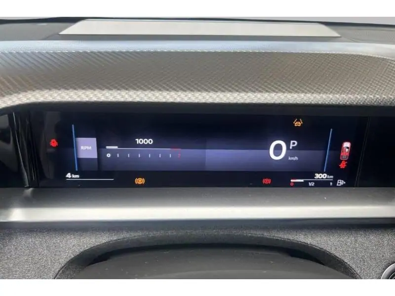 VEHICLE__CONDITION_SERVICE Opel Grandland GS WHITE 8
