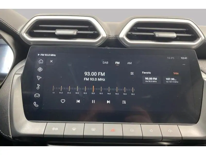 Occasion MG ZS COMFORT 1.5 HYBRID + WHITE 36