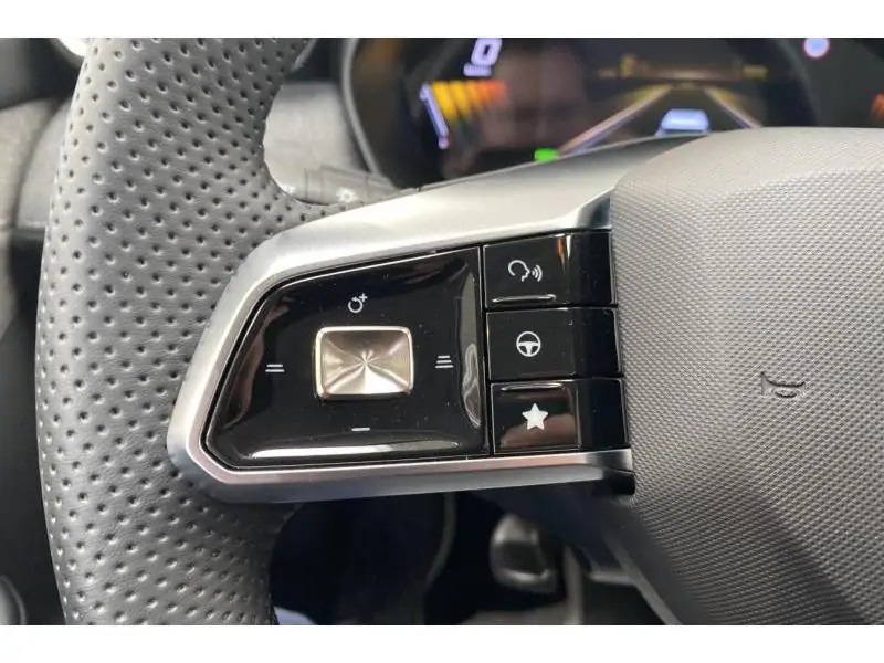 Occasion MG ZS COMFORT 1.5 HYBRID + WHITE 24