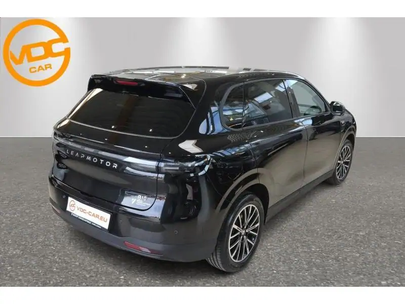 VEHICLE__CONDITION_SERVICE Leapmotor B10 DESIGN BLACK 23