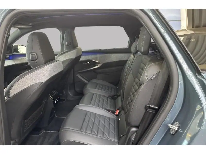 VEHICLE__CONDITION_SERVICE Peugeot 5008 GT FIRST EDITION BLUE 18