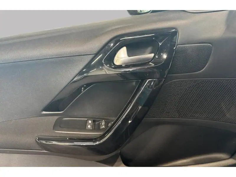Occasion Peugeot 208 II STYLE GREY 17