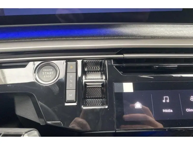 VEHICLE__CONDITION_SERVICE Peugeot 3008 III & e- Allure GREY 29