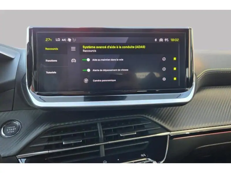 VEHICLE__CONDITION_SERVICE Peugeot 2008 GT WHITE 32