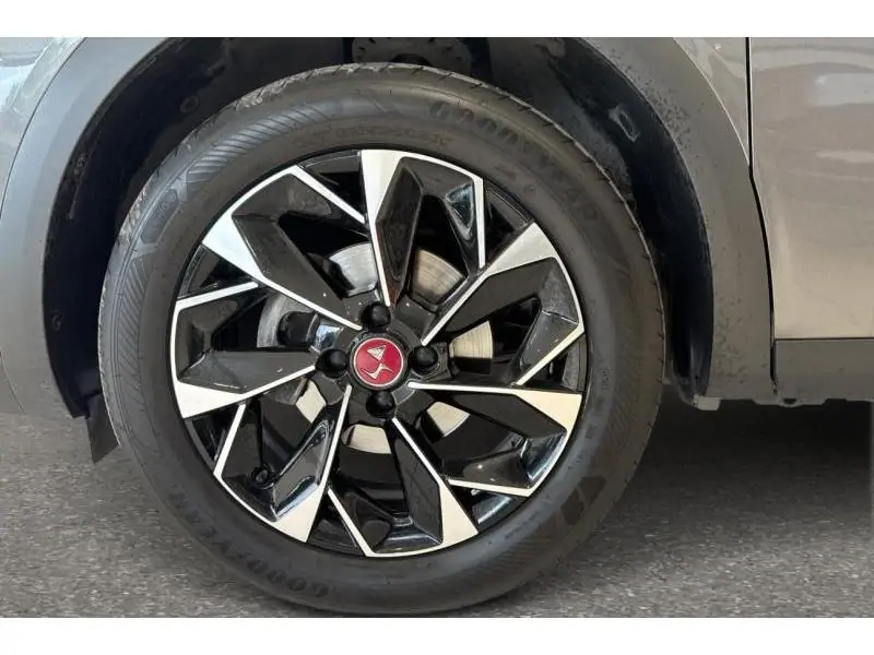 Occasion DS Automobiles DS 3 Crossback Performance Line - Camera GREY 20
