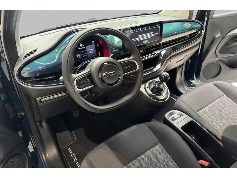 VEHICLE__CONDITION_SERVICE Fiat 500 Hybrid Hatchback Berline 500 Hybrid Icon GREEN 9