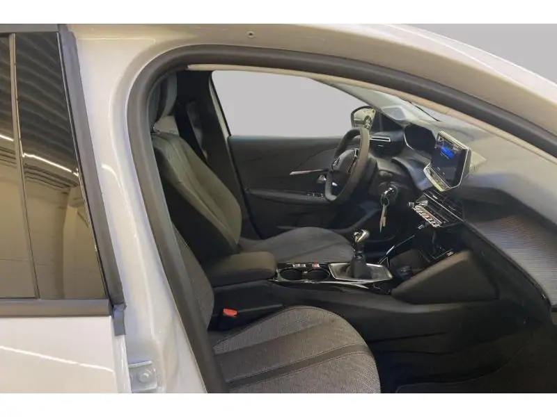 VEHICLE__CONDITION_SERVICE Peugeot 208 Allure WHITE 12