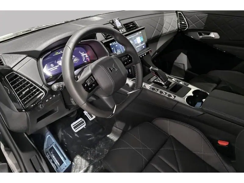 VEHICLE__CONDITION_SERVICE DS Automobiles DS 7 E-TENSE 225 RIVOLI BLACK 9