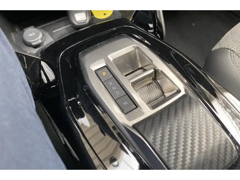 Occasion Peugeot 2008 Allure - HYBRID - 145 pk GREY 16