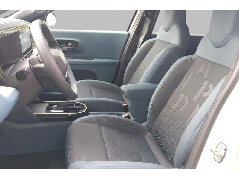 Démo Fiat Panda GRANDE - MY25 GREEN 10