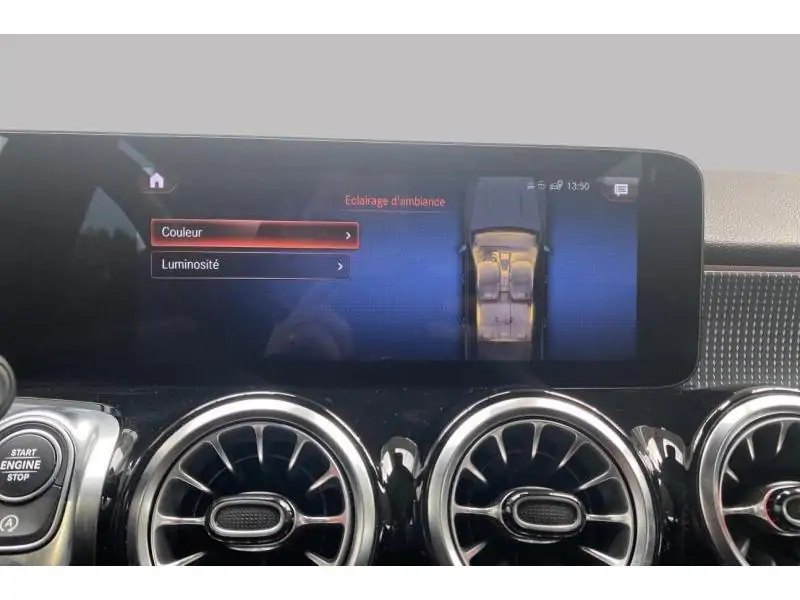 Occasion Mercedes-Benz GLB 200 Pano - Camera - CarPlay BLACK 27