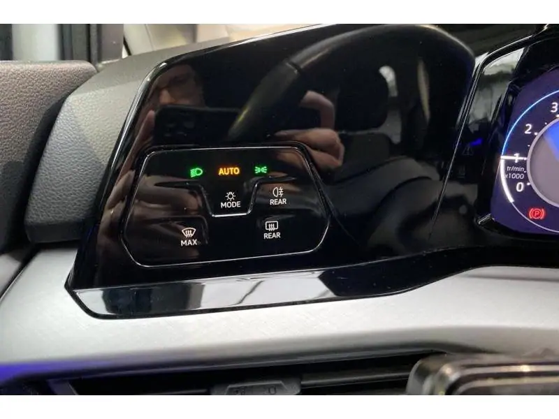 Occasion Volkswagen Golf VIII Life GREY 21