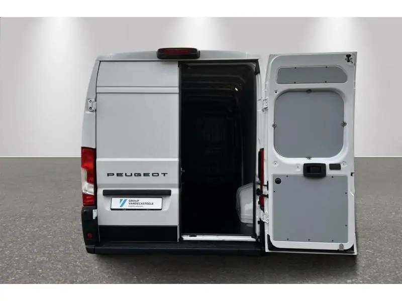 VEHICLE__CONDITION_SERVICE Peugeot Boxer 335 2.2 BlueHDi 140 SandS Man.6 WHITE 19