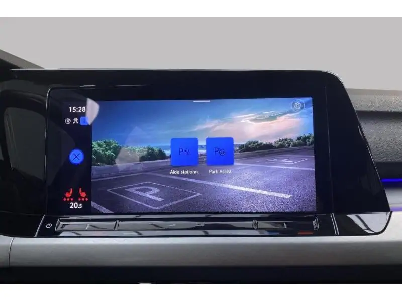 Occasion Volkswagen Golf VIII Life 1.0 TSI DSG BLACK 36