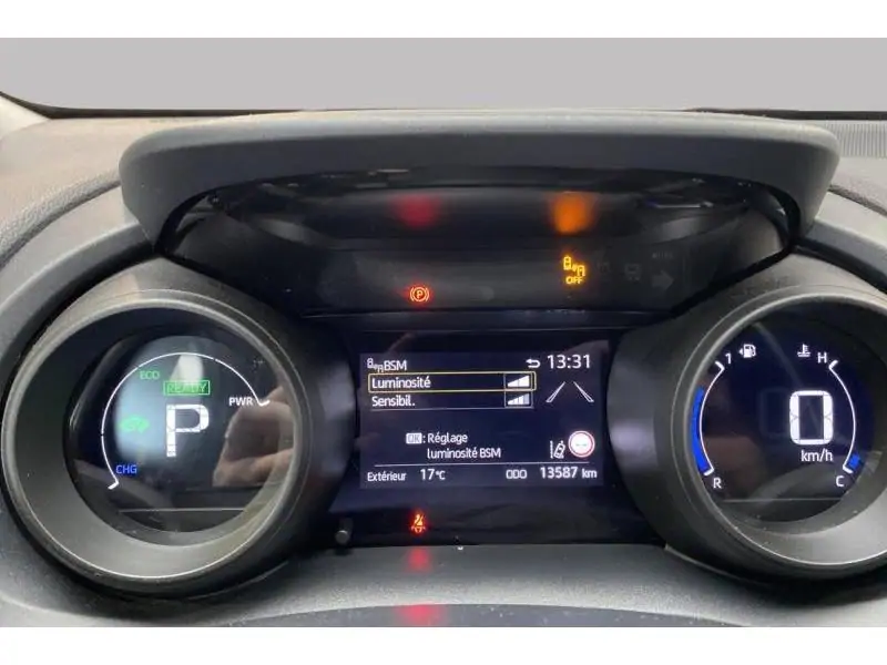 Occasion Toyota Yaris IV GREY 40