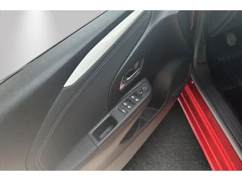 VEHICLE__CONDITION_SERVICE Opel Corsa GS RED 17