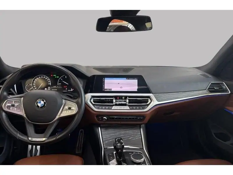 Occasion BMW Serie 3 318 Berline 2.0 AUTO BLACK 11