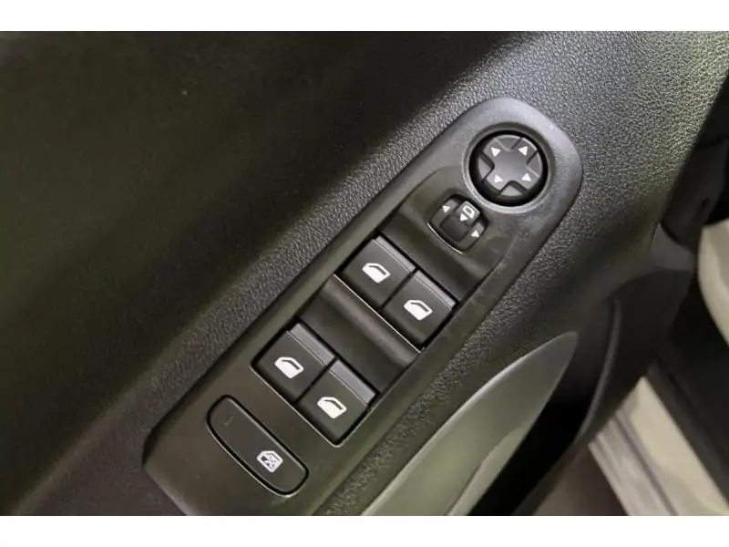 VEHICLE__CONDITION_SERVICE Opel Combo Life GS - L1 GREY 17