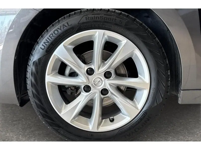 Occasion Opel Corsa F Elegance GREY 20