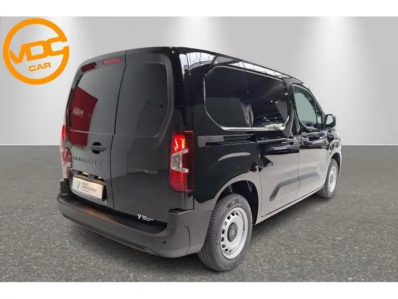 VEHICLE__CONDITION_SERVICE Peugeot Partner Standard Light 1.2 Turbo 110 M BLACK 3