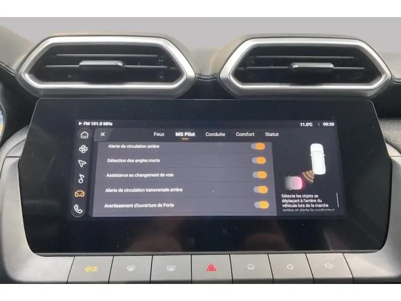 Occasion MG ZS STANDARD 1.5i Camera Carplay/Android GREY 34