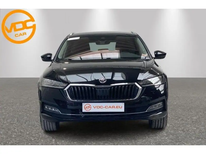 Occasie Skoda Octavia Ambition BLACK 5