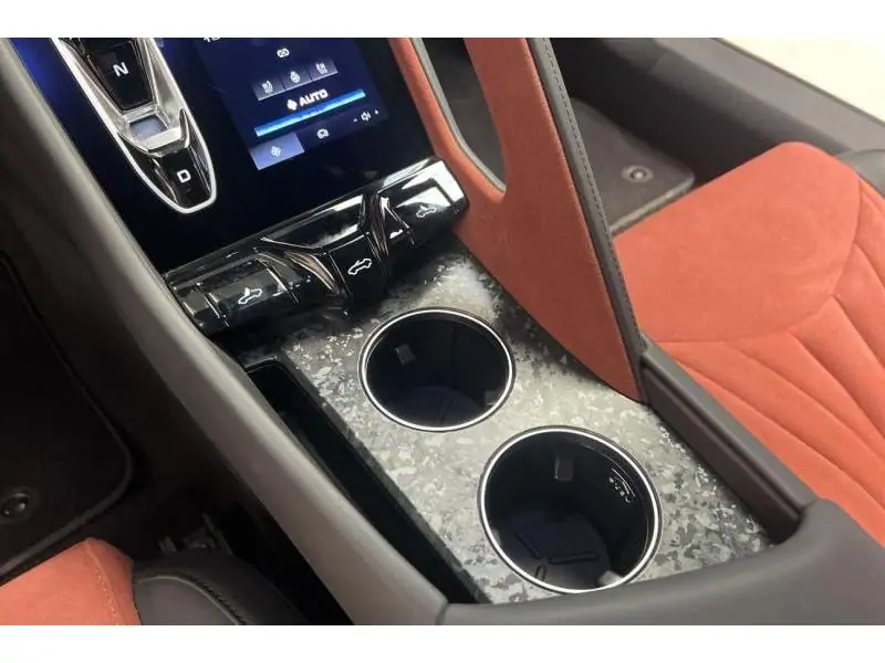 Démo MG CYBERSTER GT RED 14