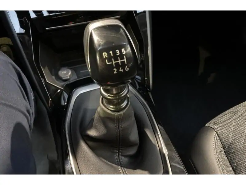 Occasion Peugeot 208 Allure GREY 16