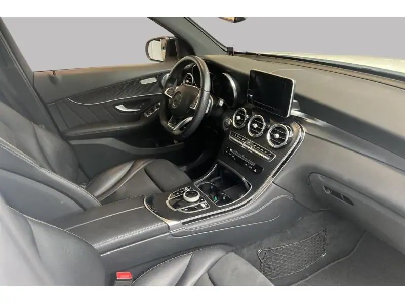 Occasion Mercedes-Benz GLC 220 GLC 220d 4MATIC AMG LINE WHITE 2