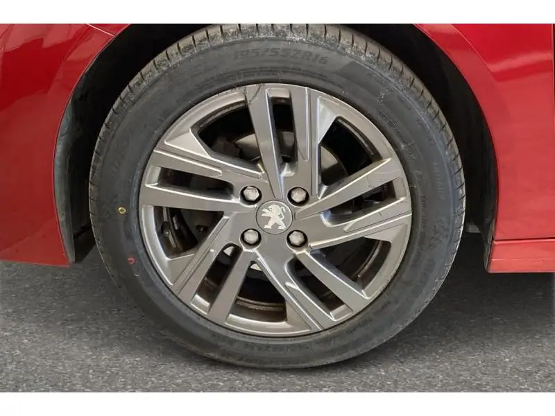 Occasion Peugeot 208 Style RED 21