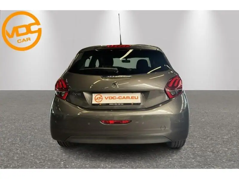 Occasion Peugeot 208 II STYLE GREY 7