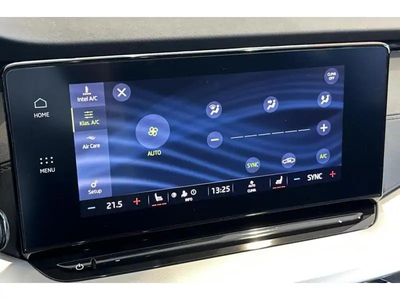 Occasion Skoda Octavia COMBI First Edition - 1.5 e-TSI DSG BLACK 15