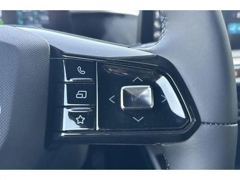 VEHICLE__CONDITION_SERVICE MG MG3 HYBRID+ LUXURY 194 pk GREY 25