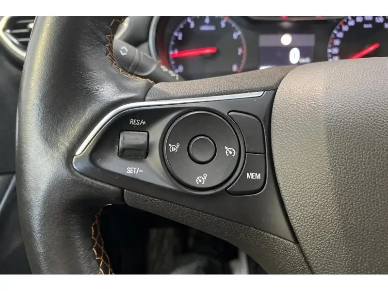 Occasion Opel Crossland X Innovation GREY 22