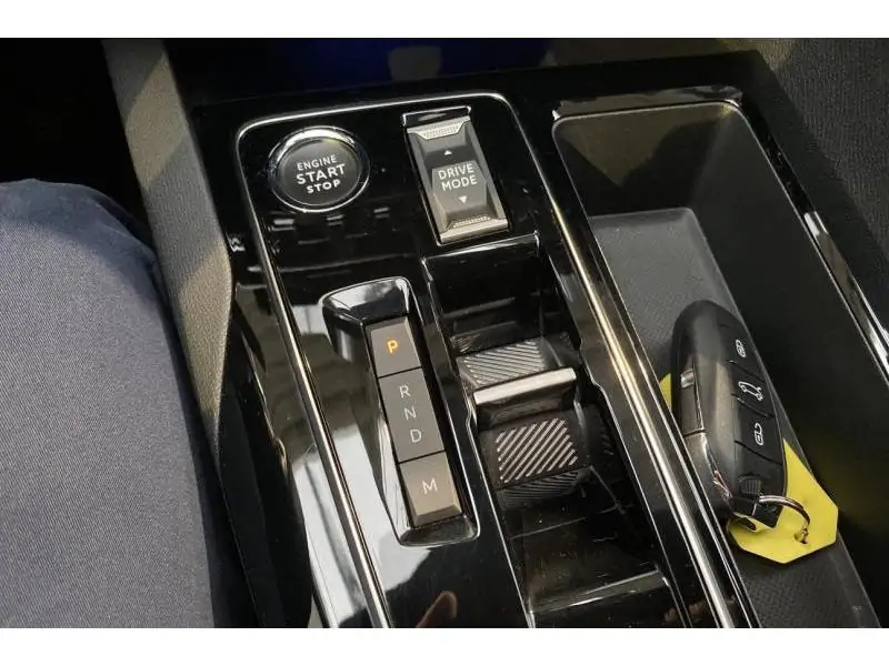 Occasion Peugeot 3008 Allure Pack HYBRID GREY 16